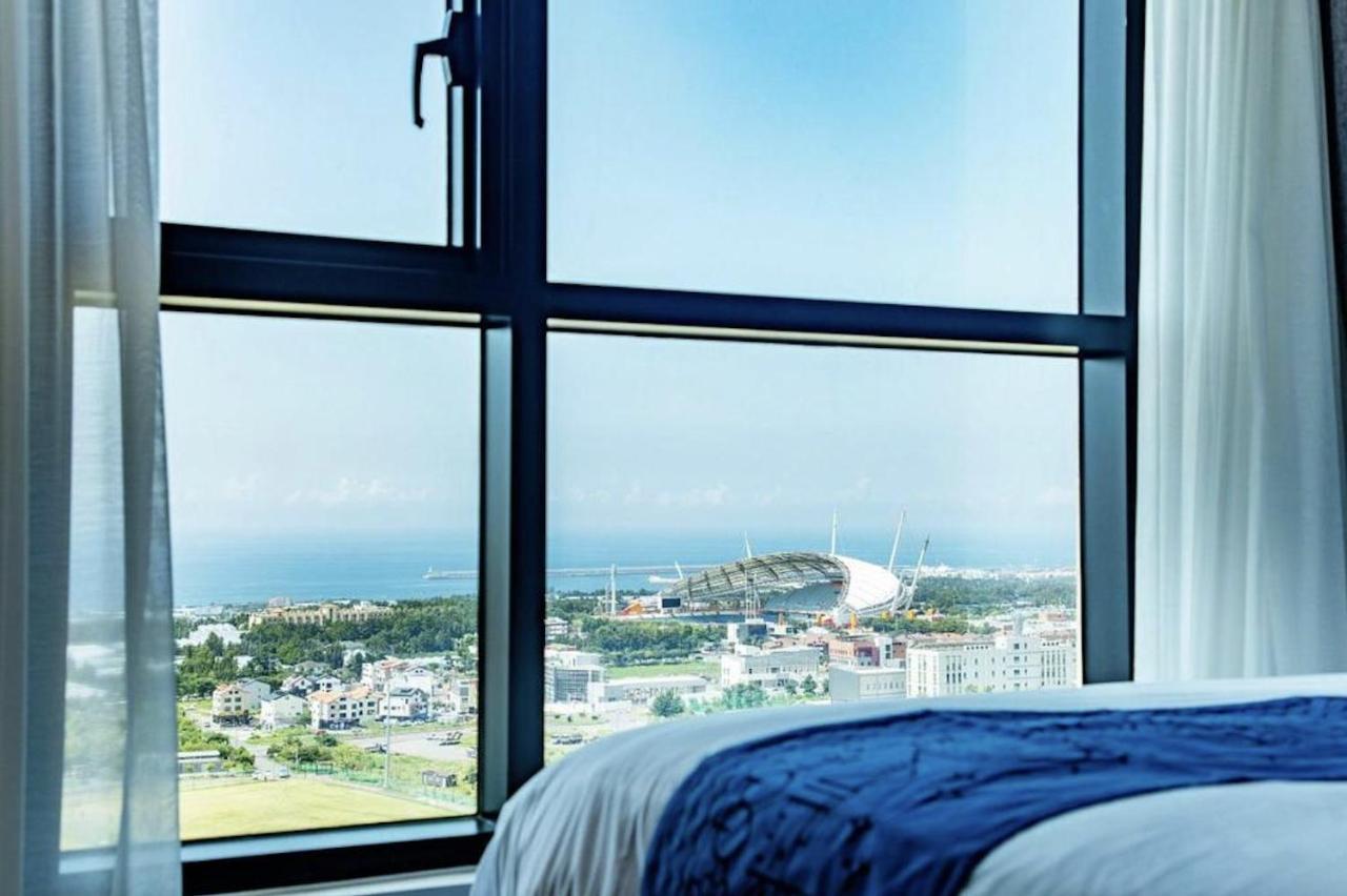 Jeju Pureun Hotel Согвипхо Экстерьер фото