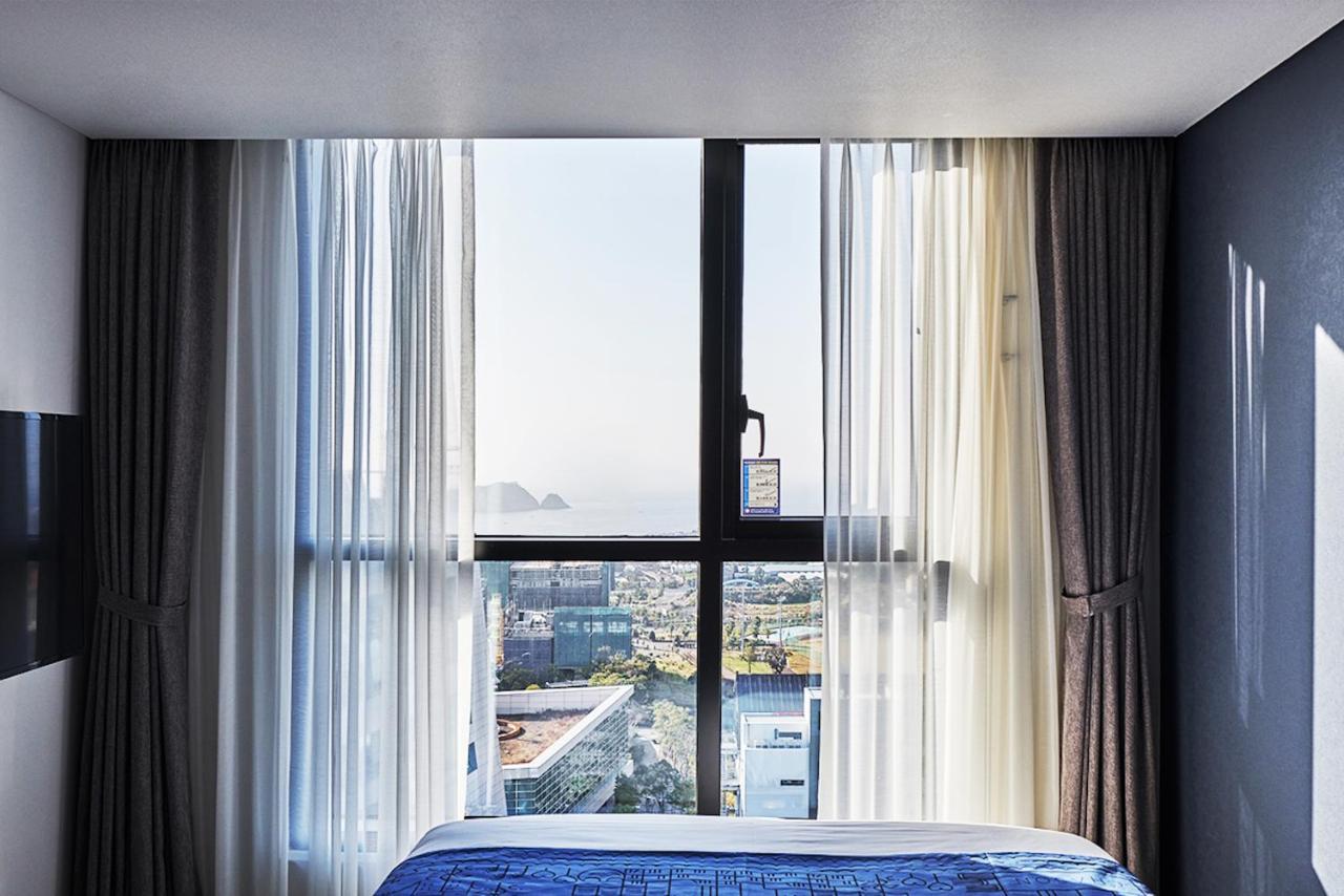 Jeju Pureun Hotel Согвипхо Экстерьер фото
