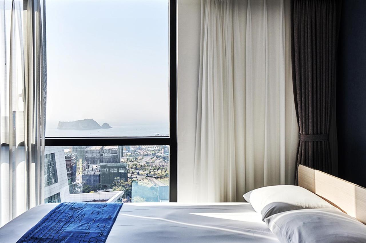 Jeju Pureun Hotel Согвипхо Экстерьер фото