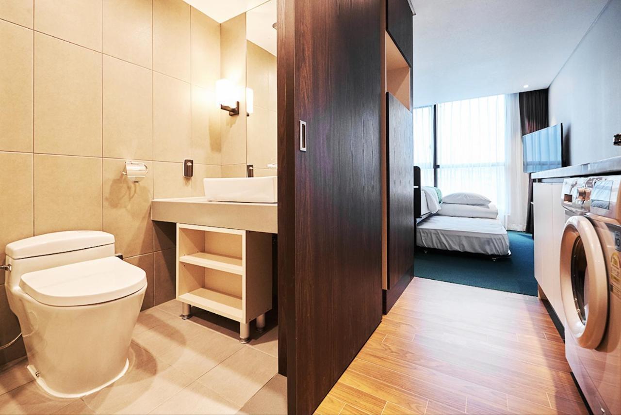 Jeju Pureun Hotel Согвипхо Экстерьер фото